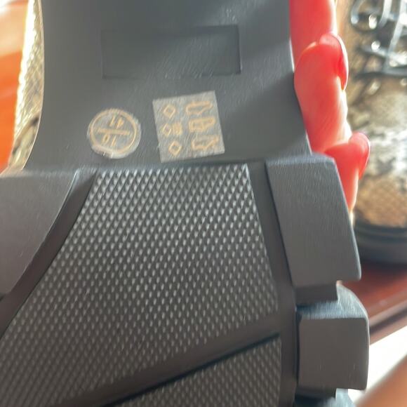 Dirty Laundry Snake Print Chunky Boots - Black and Cream - Picture 7 of 8